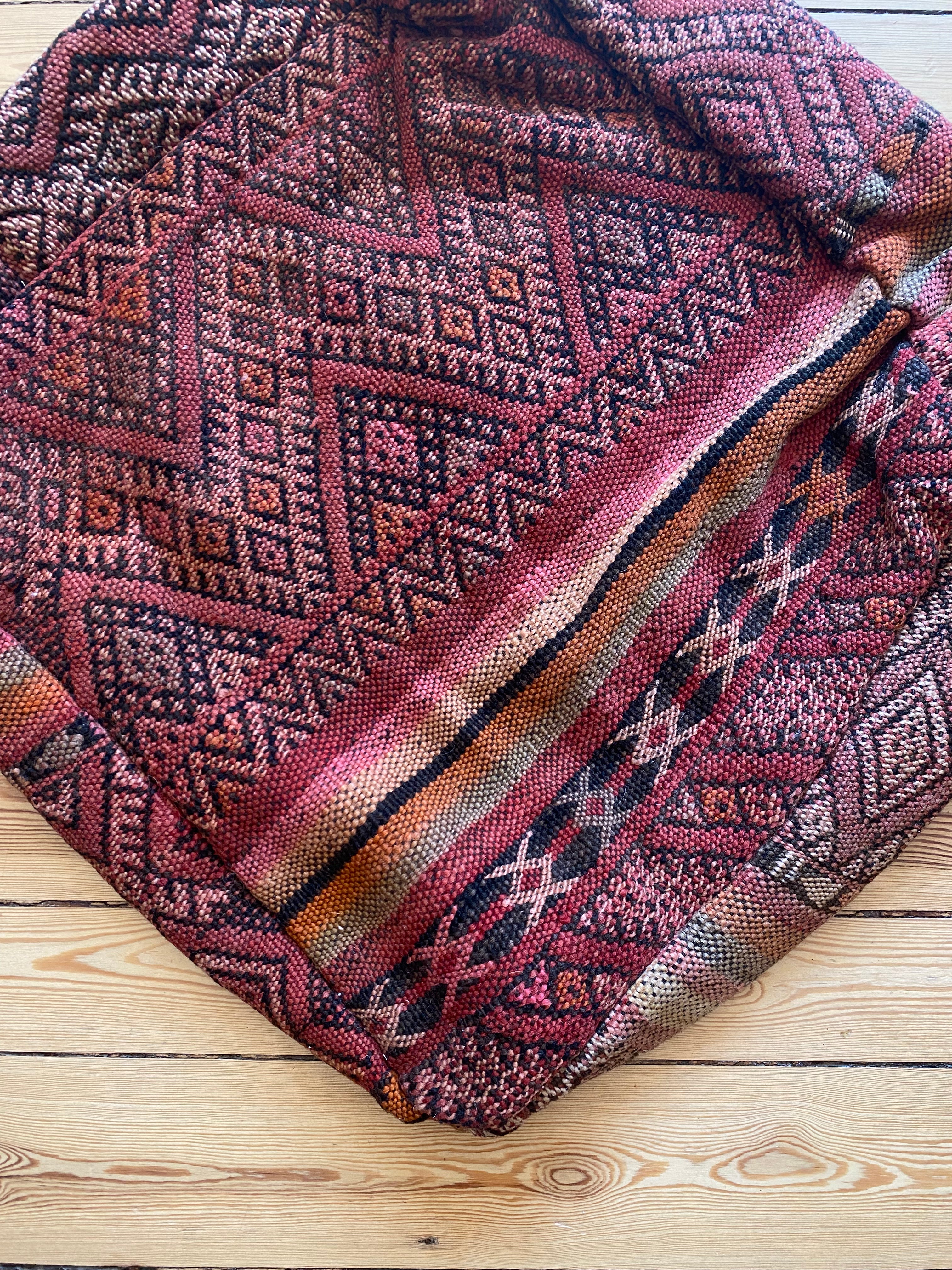 Vintage Pouf